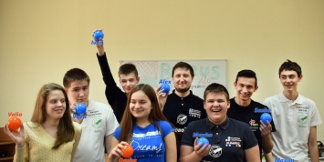 Белорусы впервые отправятся на соревнования робототехники в США