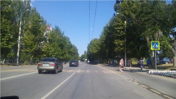 Керчане просят установить светофор на «Промбазе»