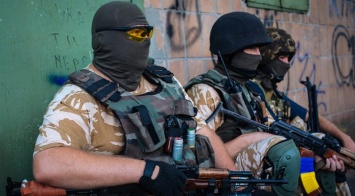 Украинские военные продали ЛНР список нацистов