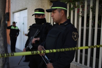 В Мексике в столкновении полиции с бандитами убиты пять человек