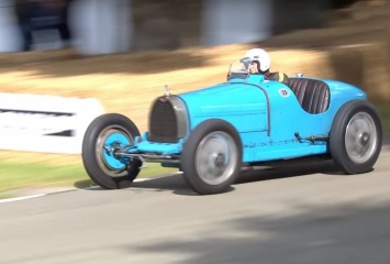 Богатая и сытая жизнь: дрифт на 90-летней Bugatti (видео)