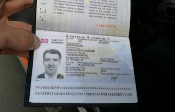 Киллер Кадырова: украинский паспорт я купил в Одессе на Привозе