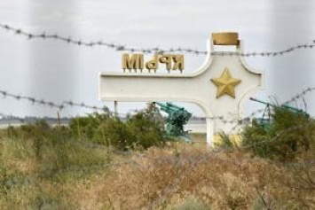 Россия продолжает перебрасывать в оккупированный Крым военную технику и вооружение