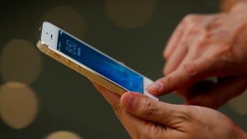 Touch ID на задней панели нового iPhone все еще реален?