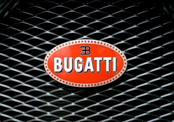 Самый большой дилерский центр Bugatti открыт в Дубае