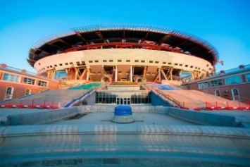 На новом стадионе "Зенита" во время матча протекла крыша