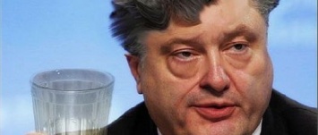 Министр США узнал, что Порошенко пьет смесь самогона и навоза