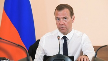 Медведев проведет совещание о расходах бюджета на развитие ряда регионов, в том числе Крыма