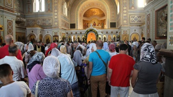 Севастополь отмечает День крещения Руси: крестный ход, богослужения, праздничная ярмарка