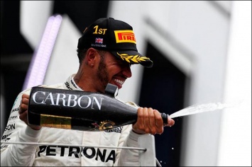 Carbon - новый поставщик шампанского для Формулы 1