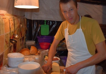 На Луганщине учили правильно кормить военнослужащих
