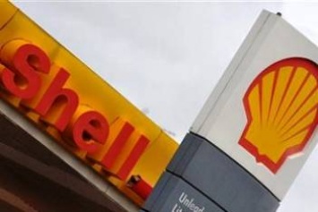 Shell приостановила отгрузки нефтепродуктов с крупнейшего НПЗ Европы после пожара