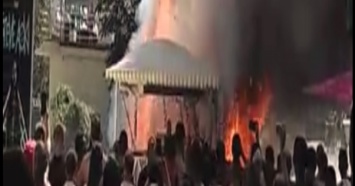 В Одессе горит кафе возле "Ибицы": четвертый пожар за лето