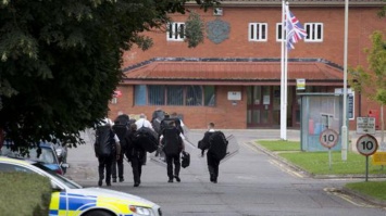В Великобритании заключенные захватили тюрьму