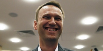 Навальный с супругой улетел на отдых во Францию