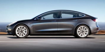 Tesla Model 3 мощностью 258 лошадей