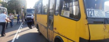 В Макеевке столкнулись два автобуса - 17 пострадавших