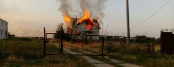 В Одесской области горел дом бывшего депутата (ФОТО)