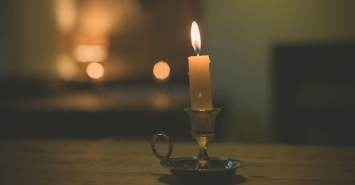 5 причин чаще смотреть на пламя свечи. Вот что произойдет с вашим телом и разумом!