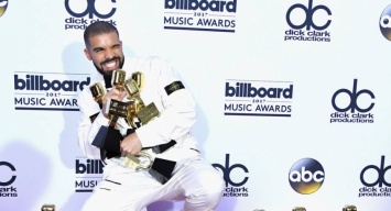 Drake впервые с 2009 года покинул чарт Billboard Hot 100