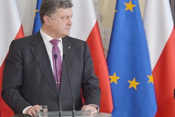 Польская ностальгия по землям Украины. Зачем Порошенко подыгрывает Варшаве?