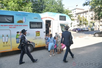 В Одессу приехала синагога на колесах