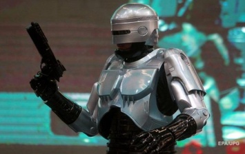 Илон Маск просит ООН запретить роботов-убийц