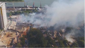 В Ростове сгорел целый городской квартал вместе с семьями: застройщикам приглянулась земля