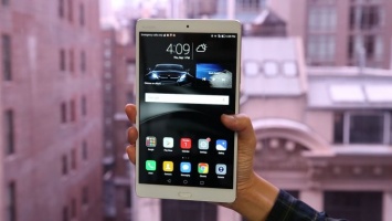 Huawei MediaPad M3 Lite - планшет, который заботится о вашем зрении
