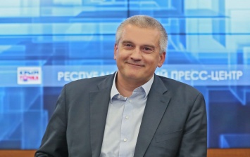 Сергей Аксенов провел встречу с крымскими журналистами