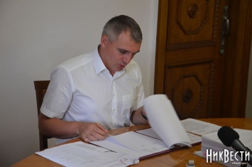 Исполком утвердил комиссию по распределению жилья без экс-коммунистки Свинарчук