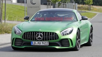 Суперкар Mercedes-AMG GT R Black Series замечен на трассе Нюрбургринга