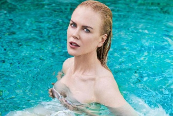 Николь Кидман в прозрачном платье плавает в бассейне