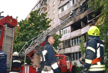 Пожар в Днепре: дом чуть не сгорел из-за окурка