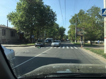 В Херсоне ДТП - человека сбили на пешеходном переходе