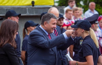 В Нацполицию Авакова набрали карманников - СМИ