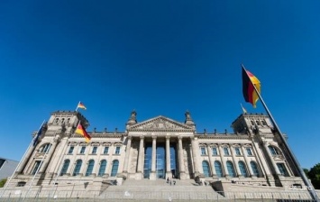 Германия отказалась замораживать счета сторонников Гюлена