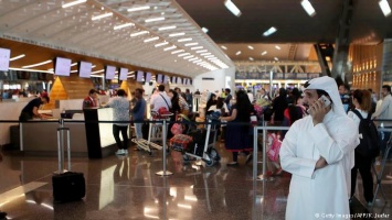 Австралия будет останавливать "нежелательных лиц" еще в транзитных аэропортах