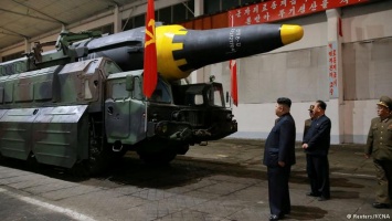 СМИ: КНДР транспортирует баллистическую ракету на побережье