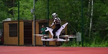 В России испытали свой летающий мотоцикл