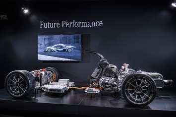 Через неделю Mercedes представит гиперкар Project One