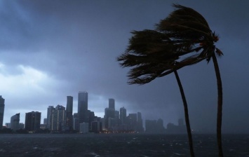 Ураган Ирма достиг Флориды. Трамп всех благословил
