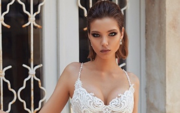 «Невеста!» Алеся Кафельникова показала фото в свадебном платье