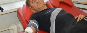 В Днепре спасатели стали донорами крови (ФОТО)