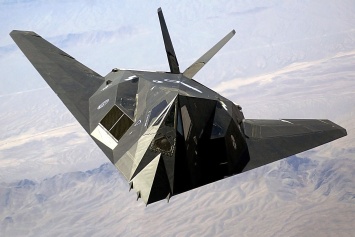 Америка прекратит эксплуатировать свои «стелсы» F-117. Совсем