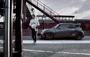 MINI John Cooper Works GP Concept: бескомпромиссная скорость. MINI представил новый концепт на Международном автомобильном салоне во Франкфурте 2017