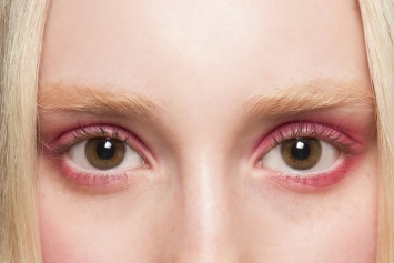 Бьюти-тренд: Розовые очи