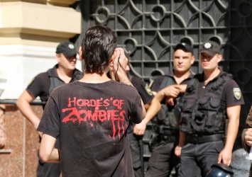 Участники акции протеста под ГУНП перекрывали Пушкинскую