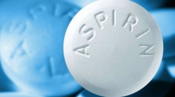 Стоматологи предлагают лечить кариес с помощью аспирина