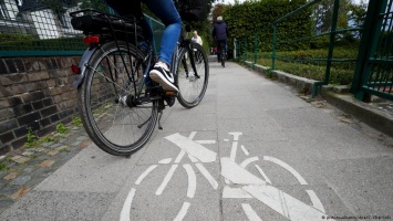 В Гамбурге судьбу велодорожки вынесли на референдум